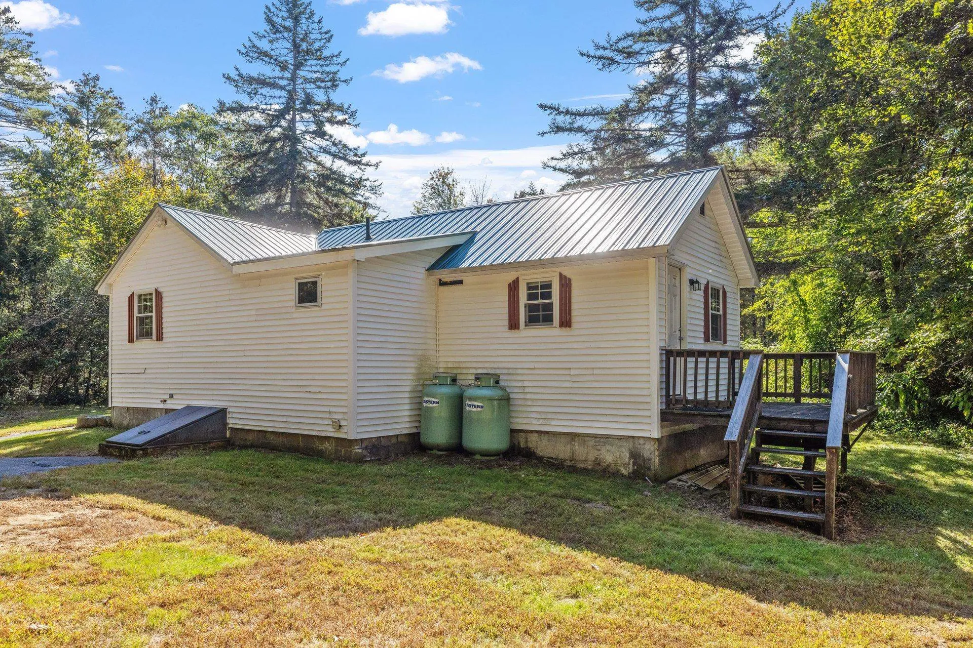 260 Beach Pond Road Wolfeboro NH 03894