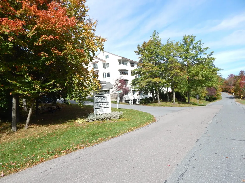 30 Mountainside Drive Warren VT 05674