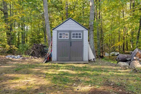 91 North Road Sandown NH 03873