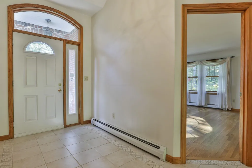 198 Whitehall Road Hooksett NH 03106