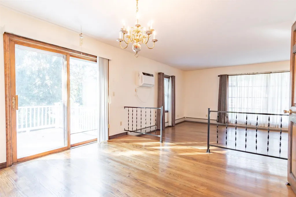 103 Portsmouth Avenue Manchester NH 03109