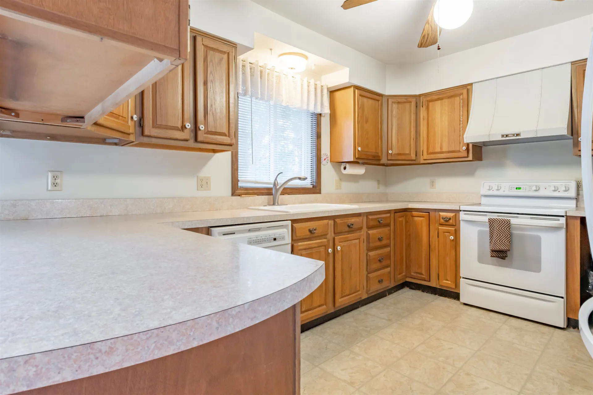 103 Portsmouth Avenue Manchester NH 03109