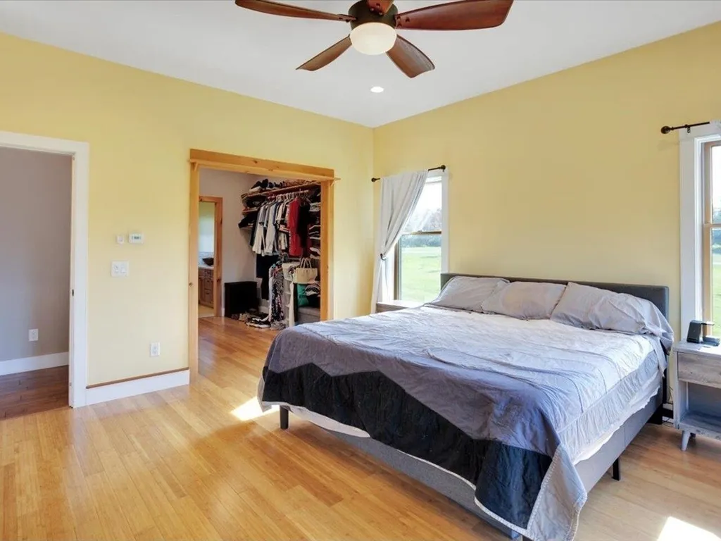 80 Watsons Ridge North Hero VT 05474