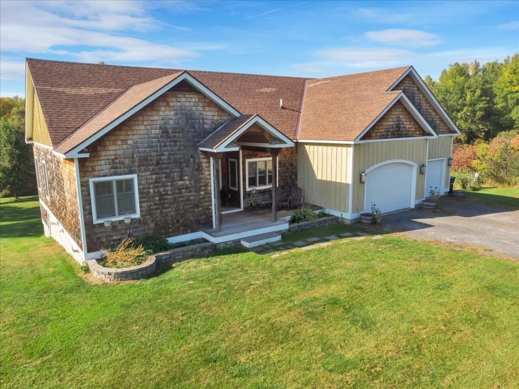 80 Watsons Ridge North Hero VT 05474