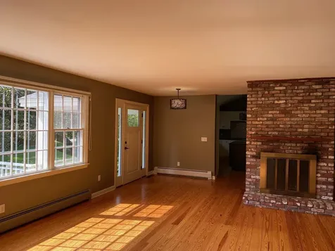96 Gay Farm Road New London NH 03257