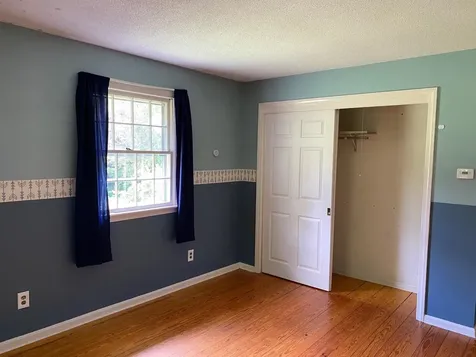 96 Gay Farm Road New London NH 03257