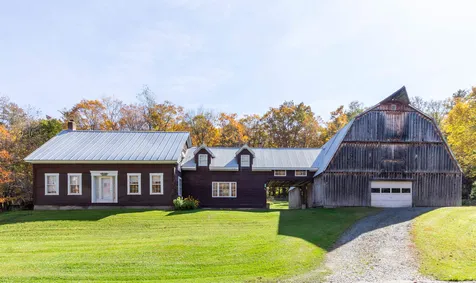 275 Bliss Road Woodbury VT 05658