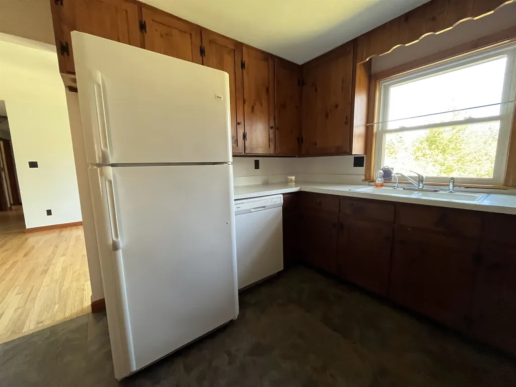 99 Garland Road Barnstead NH 03218