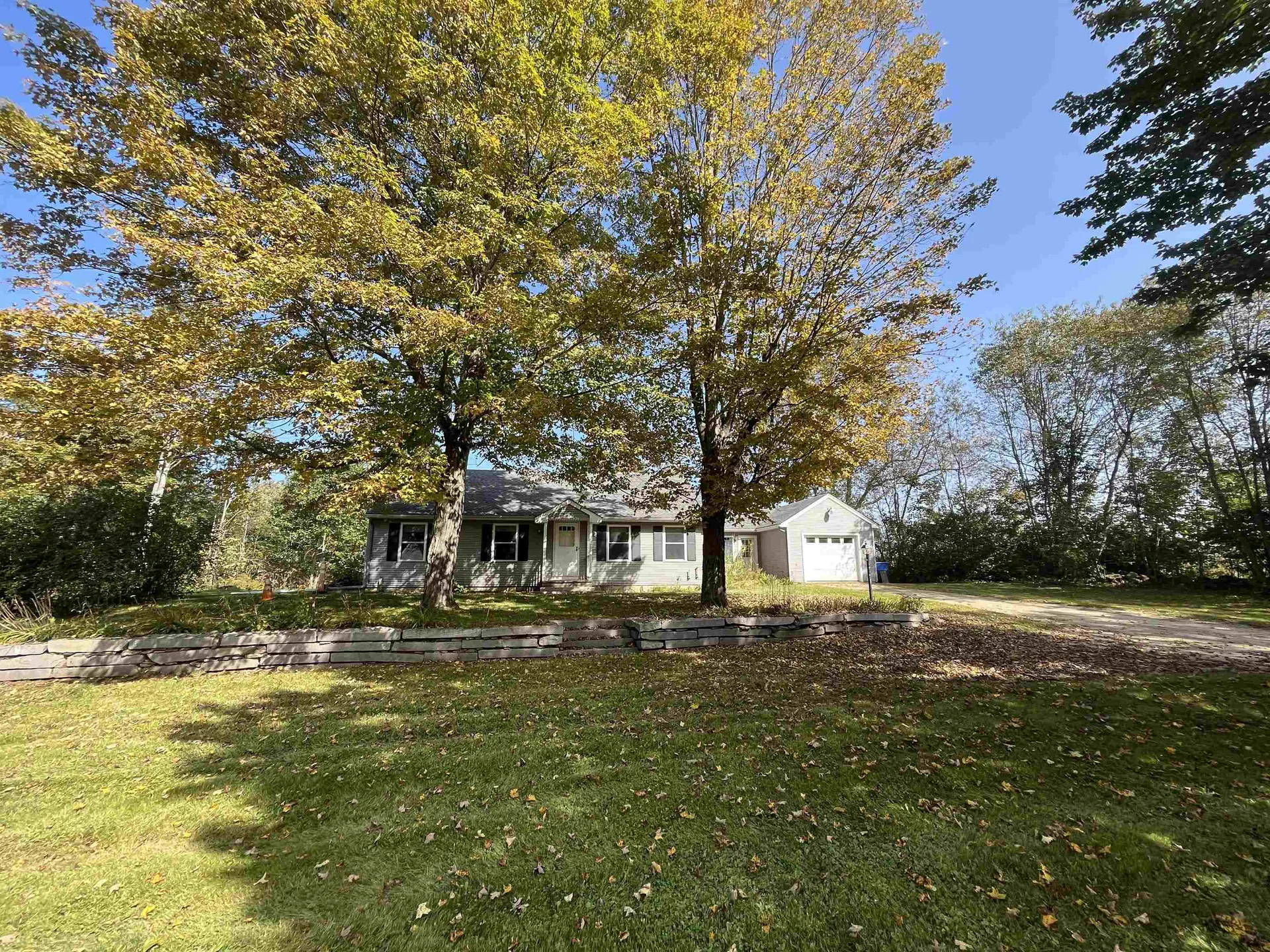 99 Garland Road Barnstead NH 03218