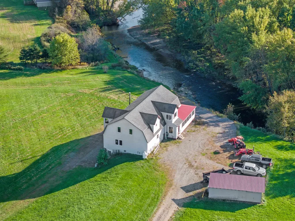 1551 Halls Stream Road Pittsburg NH 03592