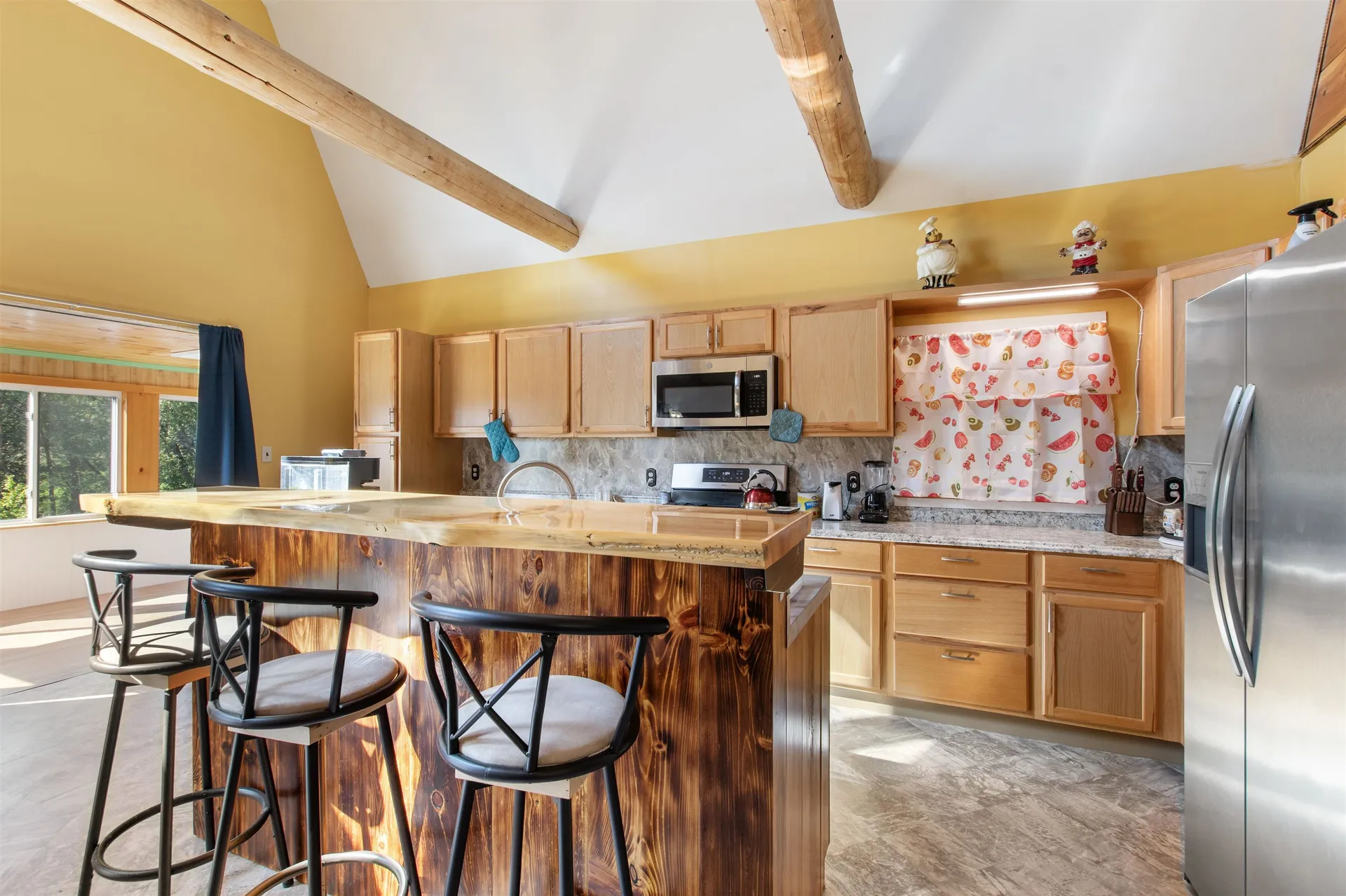 1551 Halls Stream Road Pittsburg NH 03592