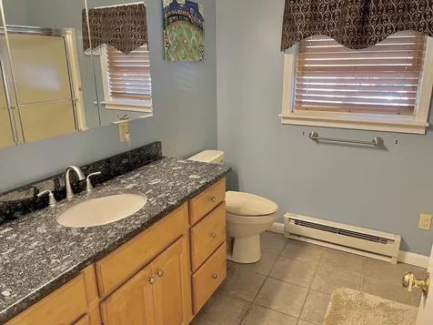 209 Camelot Shore Drive Farmington NH 03835