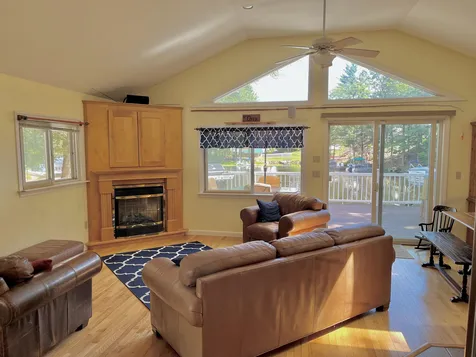 209 Camelot Shore Drive Farmington NH 03835