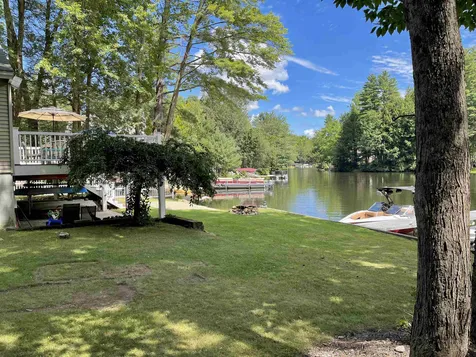 209 Camelot Shore Drive Farmington NH 03835