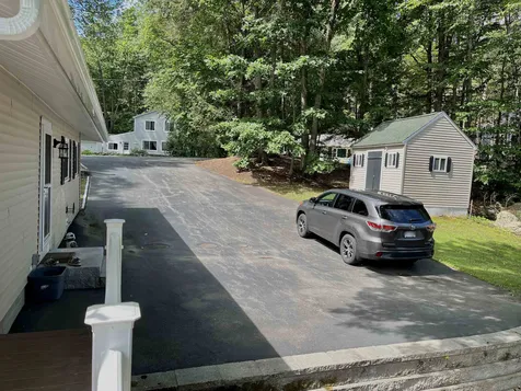 209 Camelot Shore Drive Farmington NH 03835