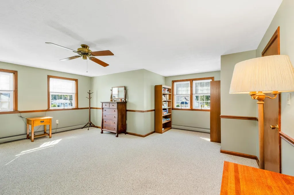 8 Plummer Road Bedford NH 03110