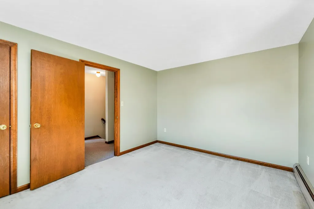 8 Plummer Road Bedford NH 03110