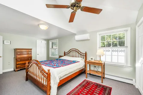 8 Plummer Road Bedford NH 03110