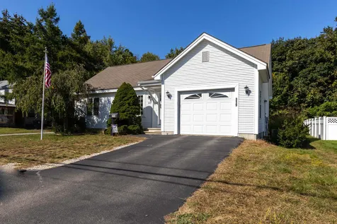 319 Lake Street Nashua NH 03060