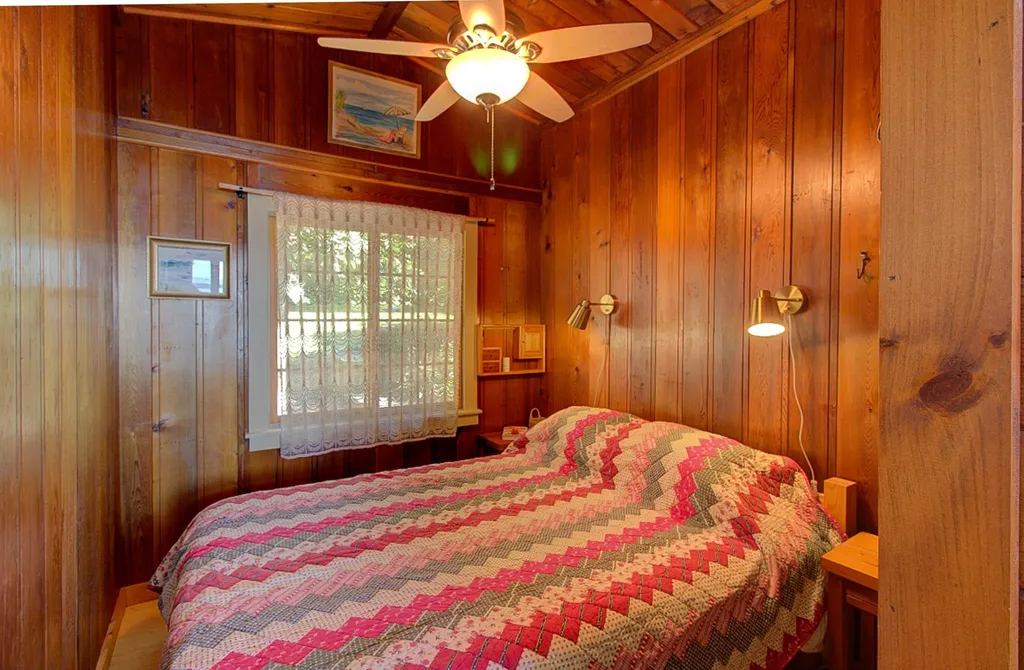 433 Cedarvale Lane North Hero VT 05474