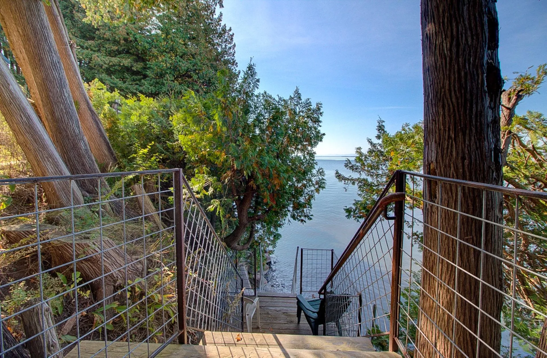 433 Cedarvale Lane North Hero VT 05474