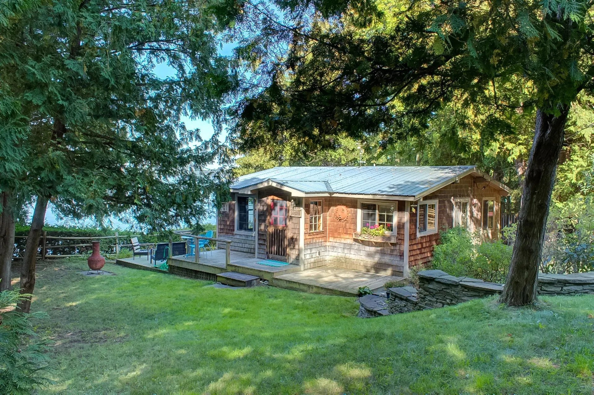 433 Cedarvale Lane North Hero VT 05474