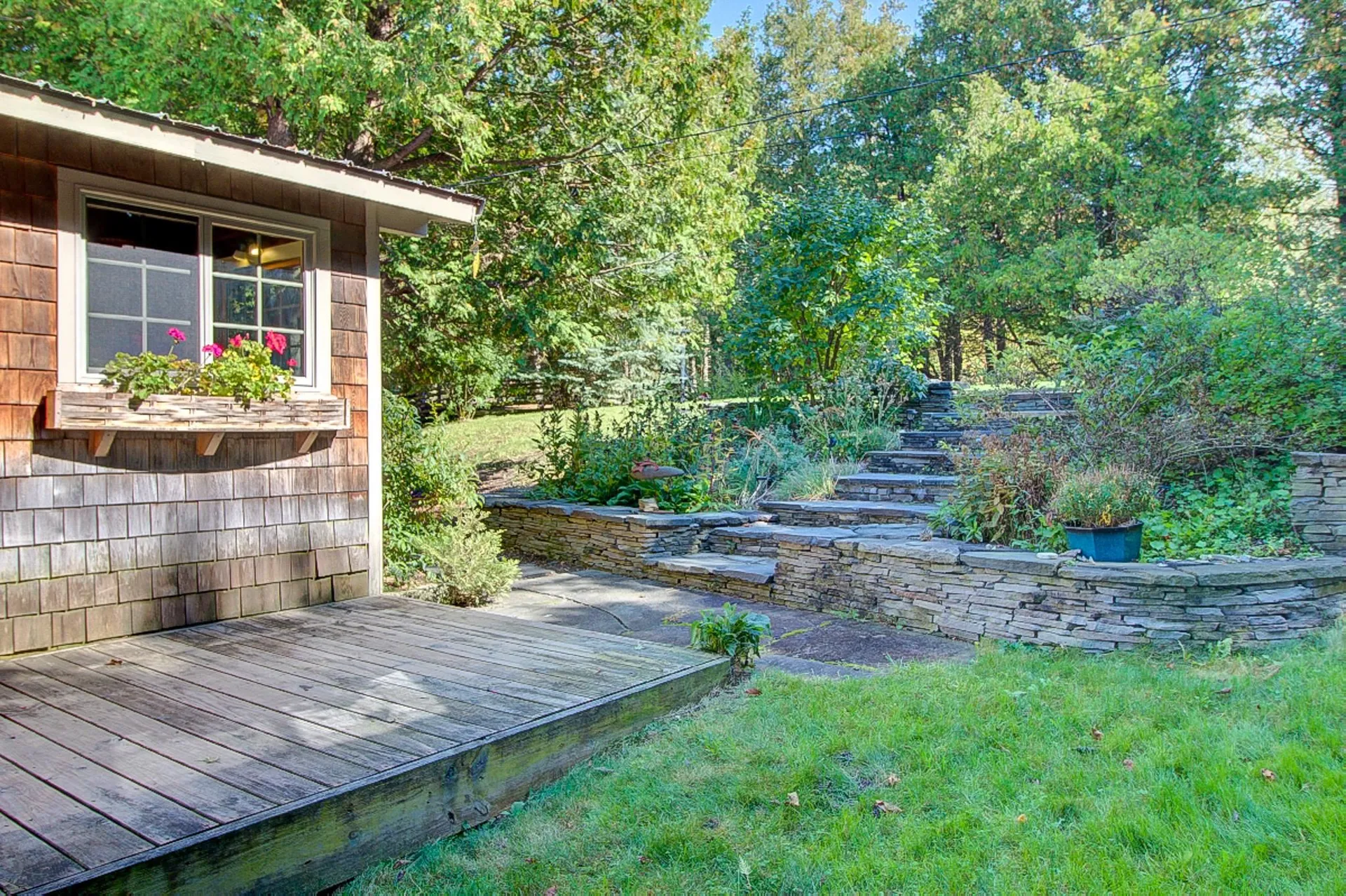 433 Cedarvale Lane North Hero VT 05474