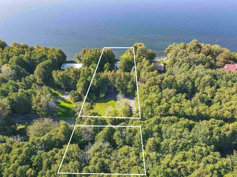 433 Cedarvale Lane North Hero VT 05474