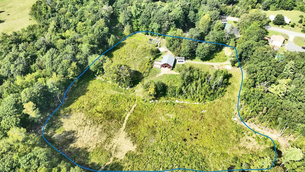 96 Green Road Raymond NH 03077