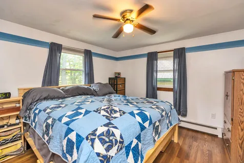 96 Green Road Raymond NH 03077