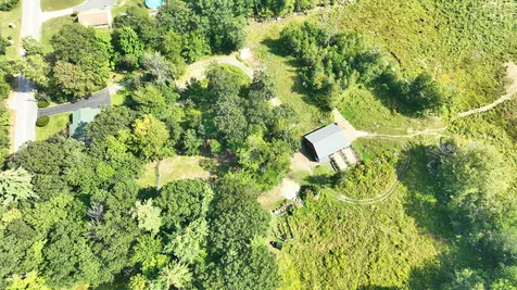 96 Green Road Raymond NH 03077