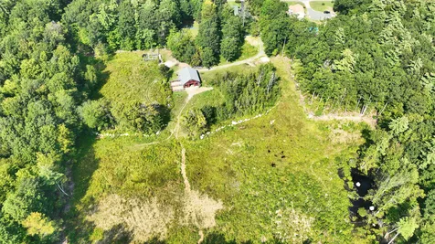 96 Green Road Raymond NH 03077