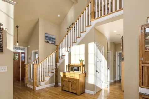 23 Van Etten Drive Greenland NH 03840