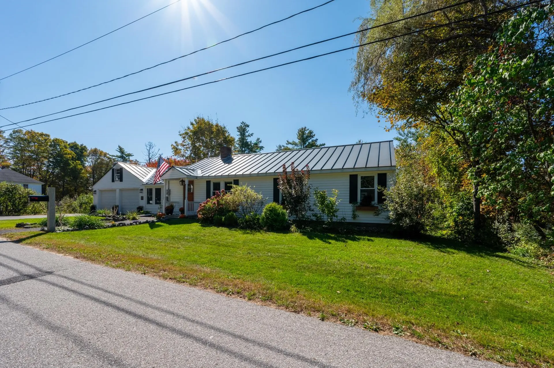 246 Barrett Road New London NH 03257