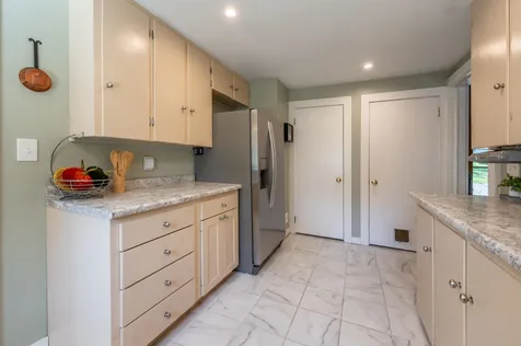 246 Barrett Road New London NH 03257