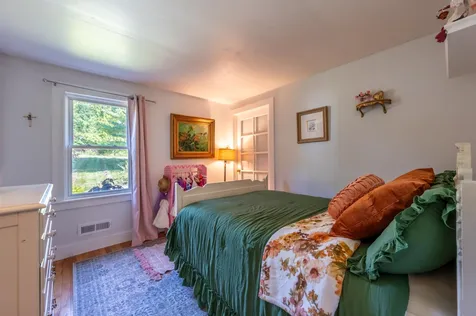 246 Barrett Road New London NH 03257