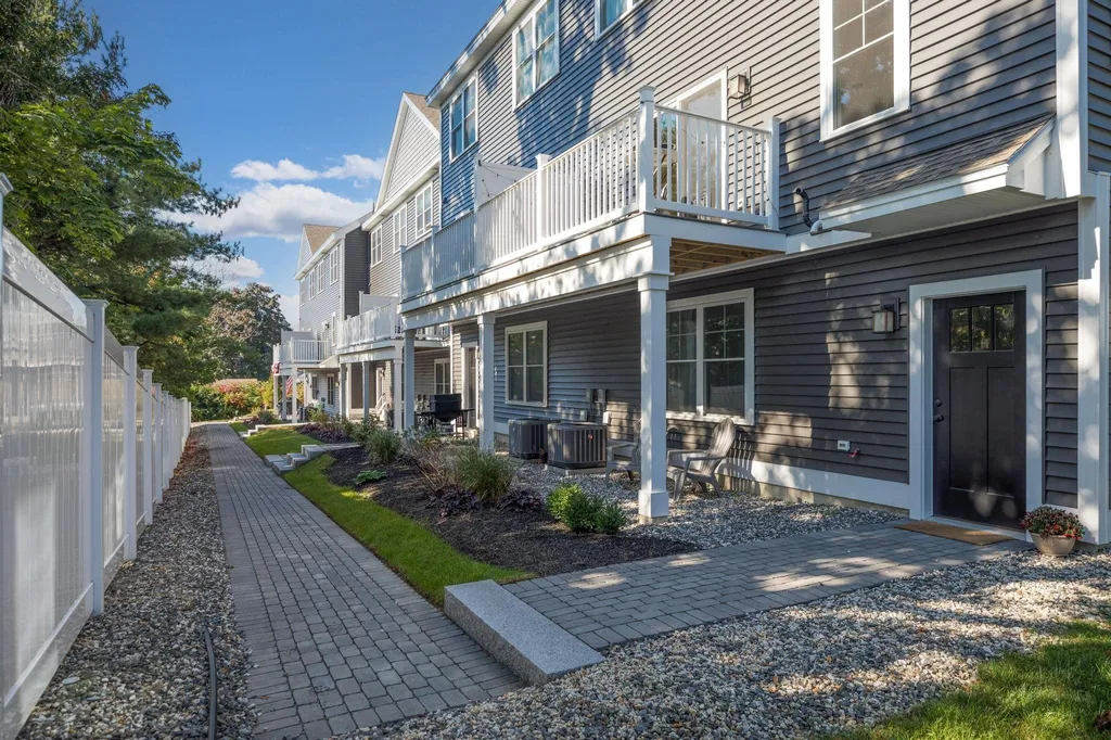 55 Ocean Road Portsmouth NH 03801