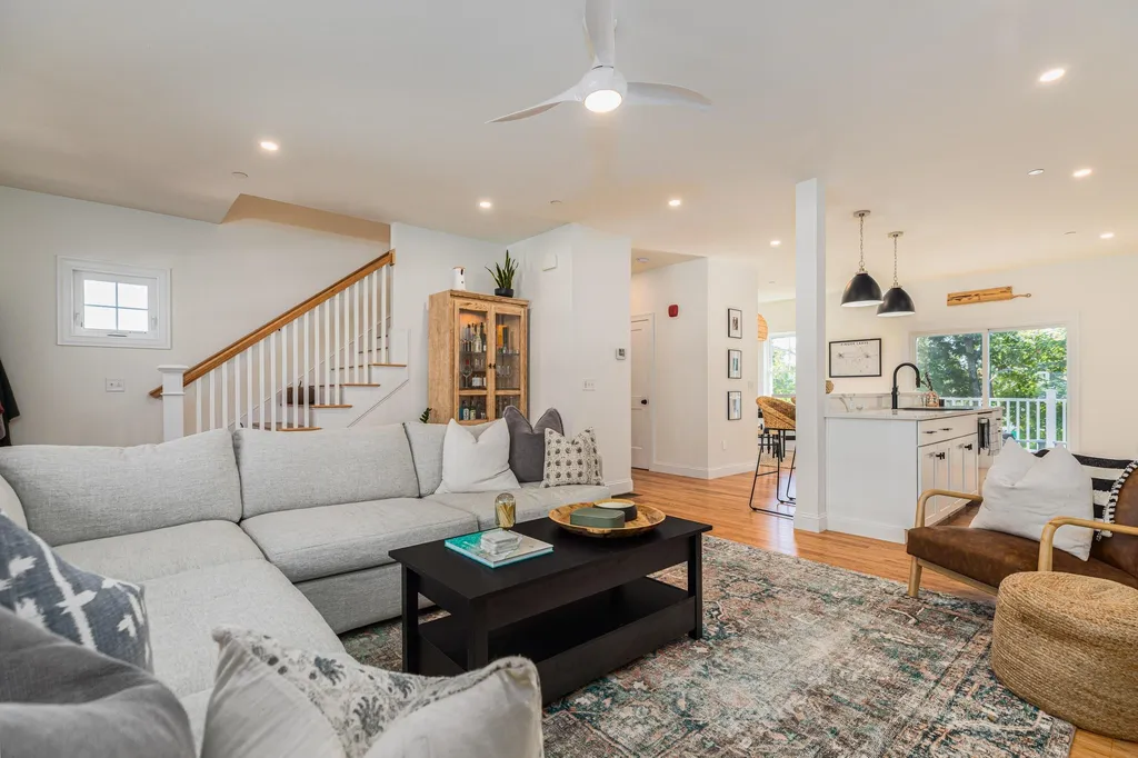 55 Ocean Road Portsmouth NH 03801