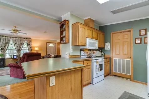 140 Eagle Drive Rochester NH 03868