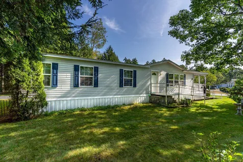 140 Eagle Drive Rochester NH 03868