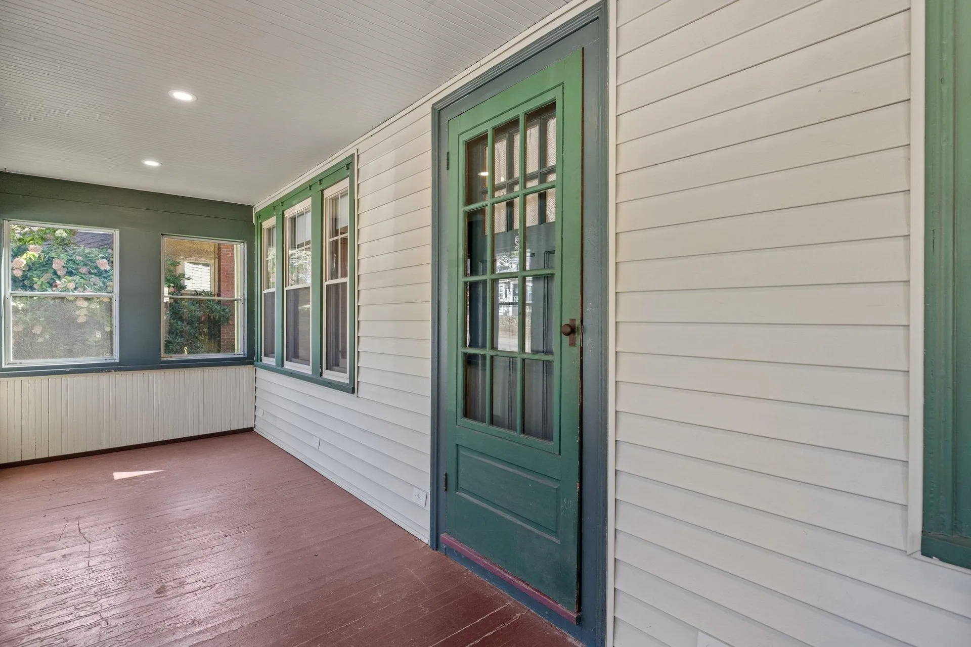 117 Gilford Avenue Laconia NH 03246