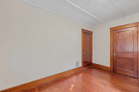117 Gilford Avenue Laconia NH 03246