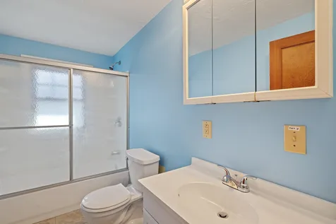 117 Gilford Avenue Laconia NH 03246