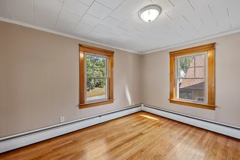 117 Gilford Avenue Laconia NH 03246
