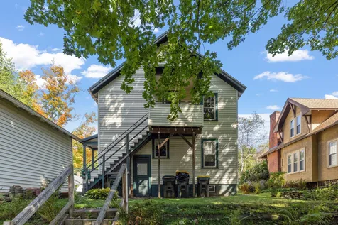 117 Gilford Avenue Laconia NH 03246