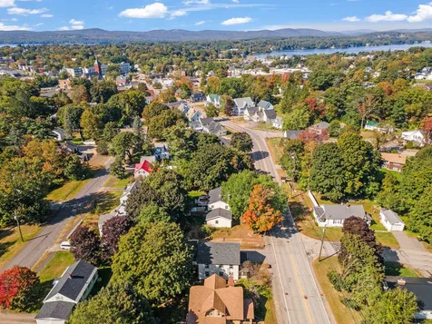 117 Gilford Avenue Laconia NH 03246