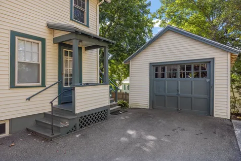 117 Gilford Avenue Laconia NH 03246