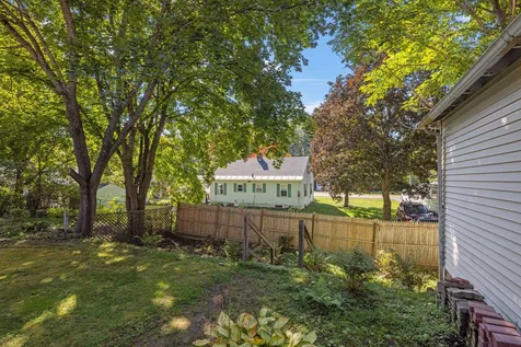 117 Gilford Avenue Laconia NH 03246