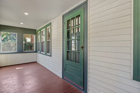 117 Gilford Avenue Laconia NH 03246