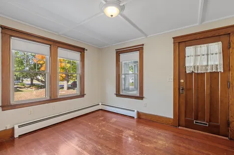 117 Gilford Avenue Laconia NH 03246